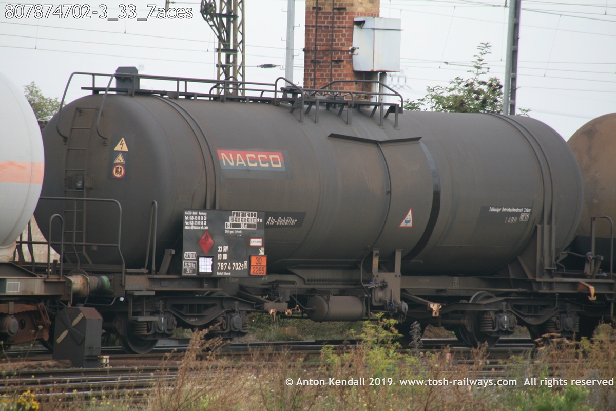 807874702-3_33_Zaces.JPG